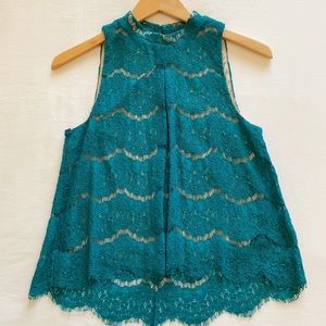 Sleeveless Lace Jackie O. Shell